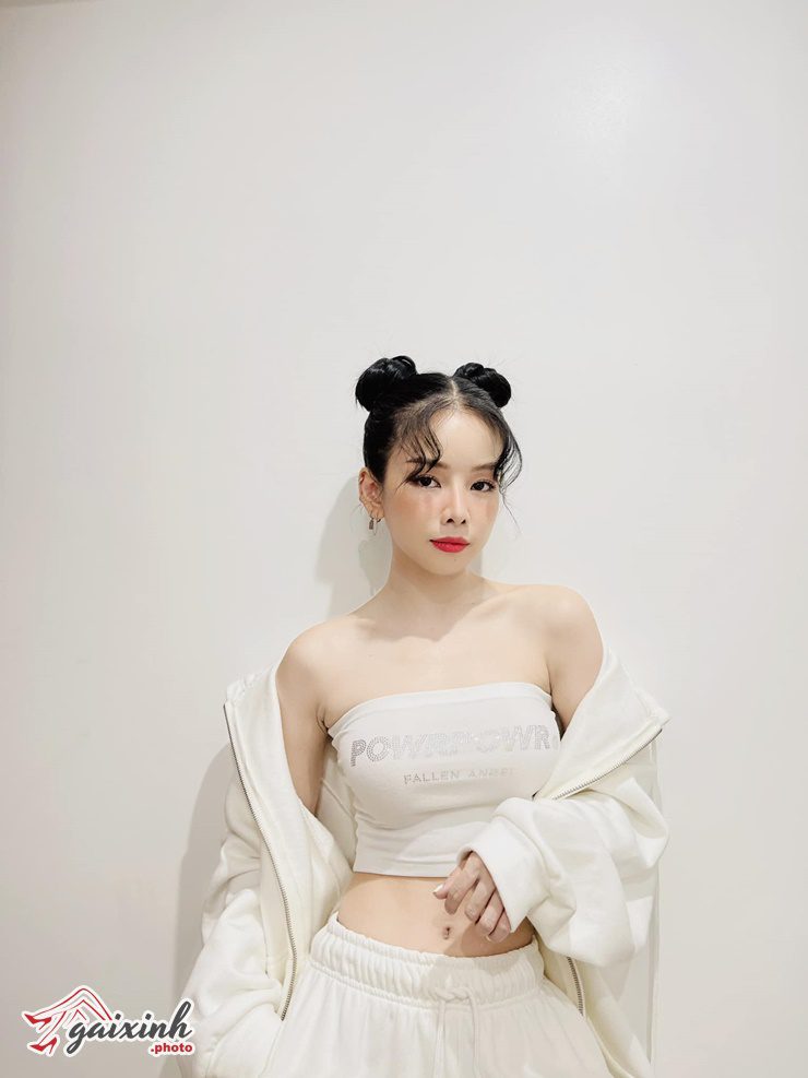 ảnh sexy của dj mie