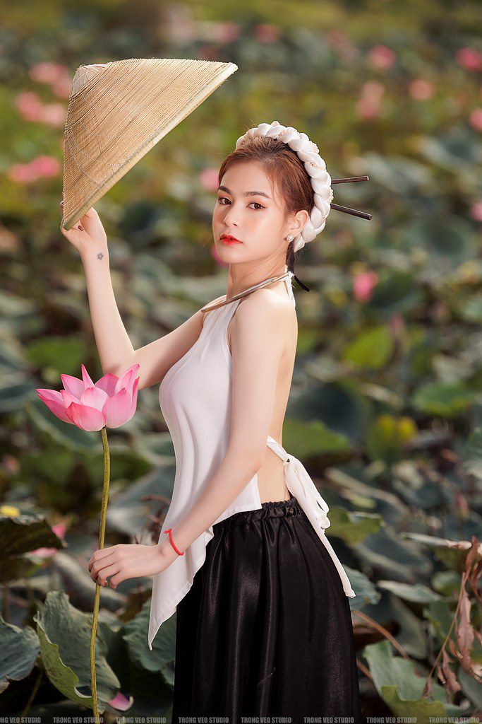 áo yếm sexy