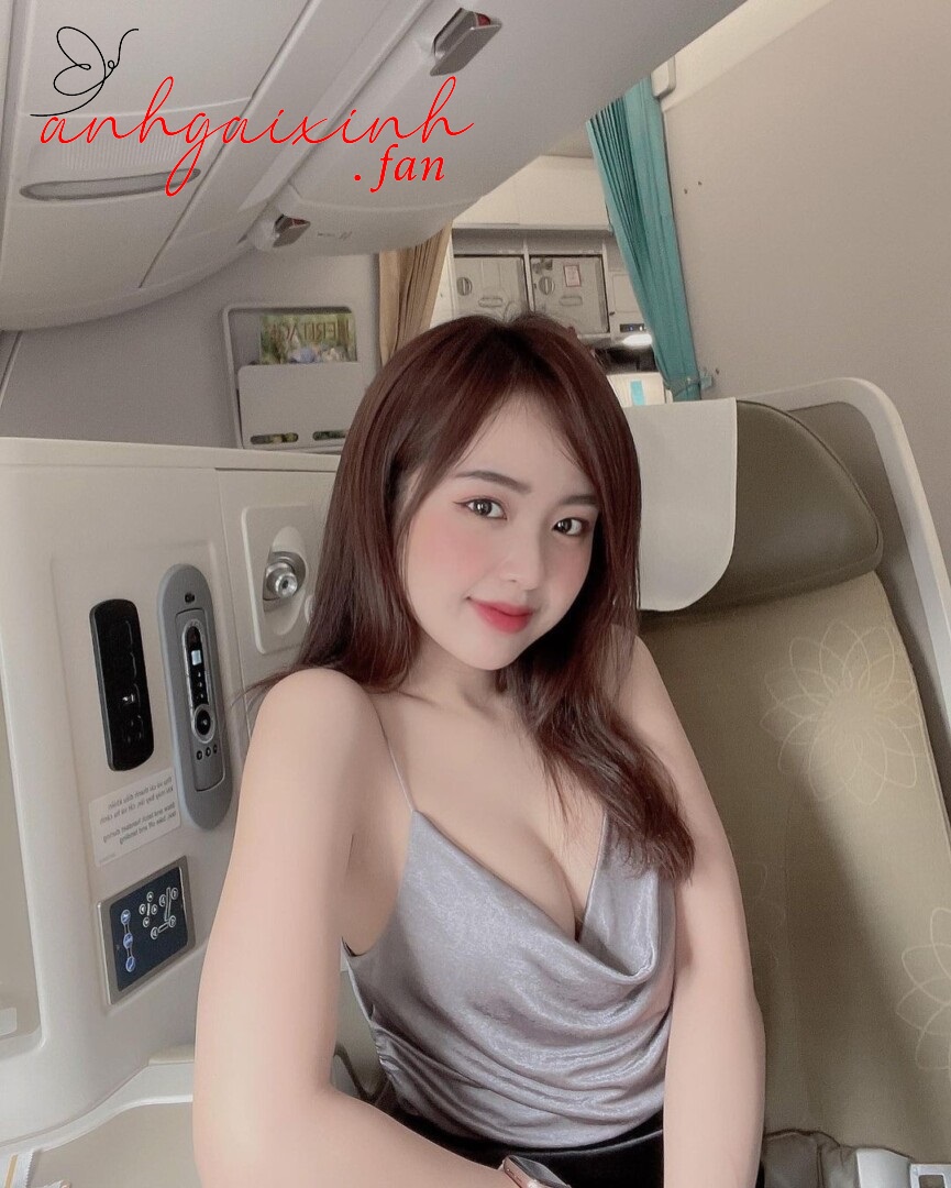 Hotgirl Phương Anh làm điên đảo cộng đồng mạng