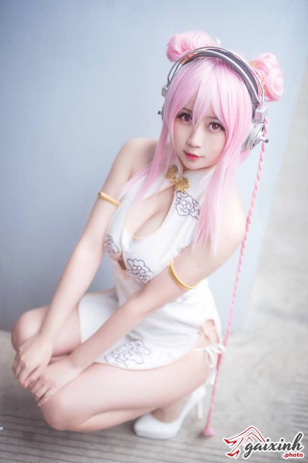 sexy cosplay anime