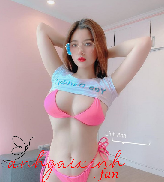 Ảnh gái xinh khoe bikini