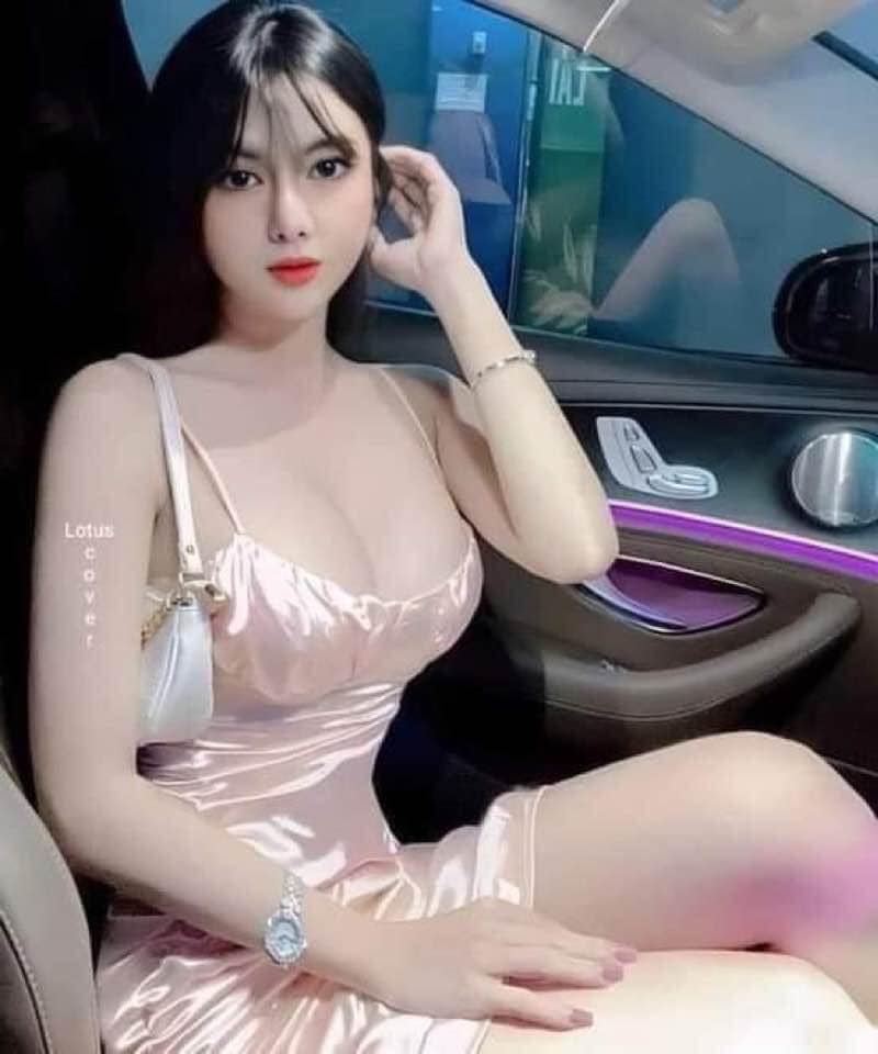 Hotgirl khoe dáng đẹp 