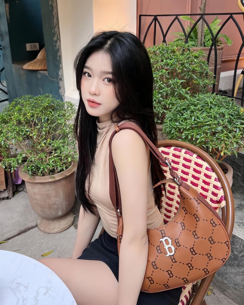 Hotgirl instagram nóng bỏng