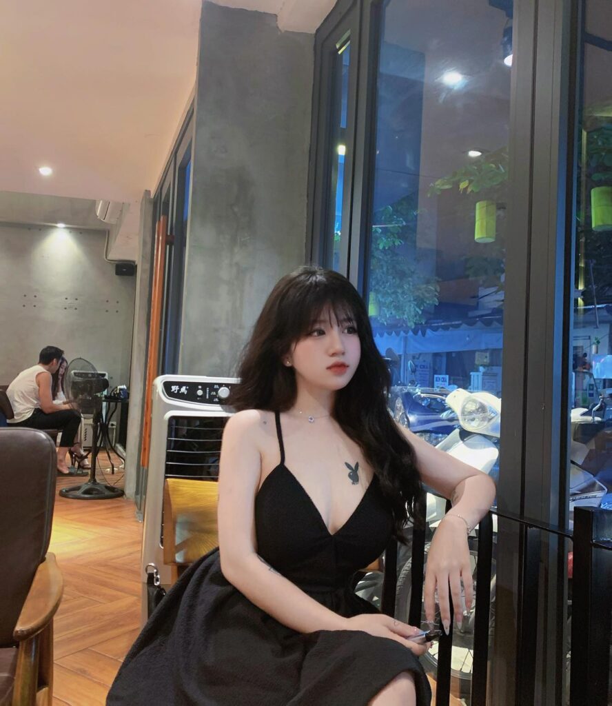 Hotgirl instagram nóng bỏng