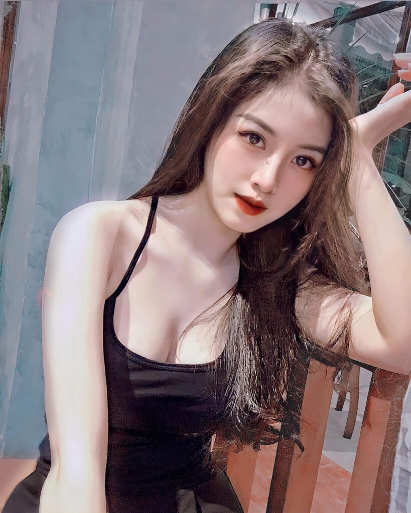 Hot girl tiktok khoe dáng 